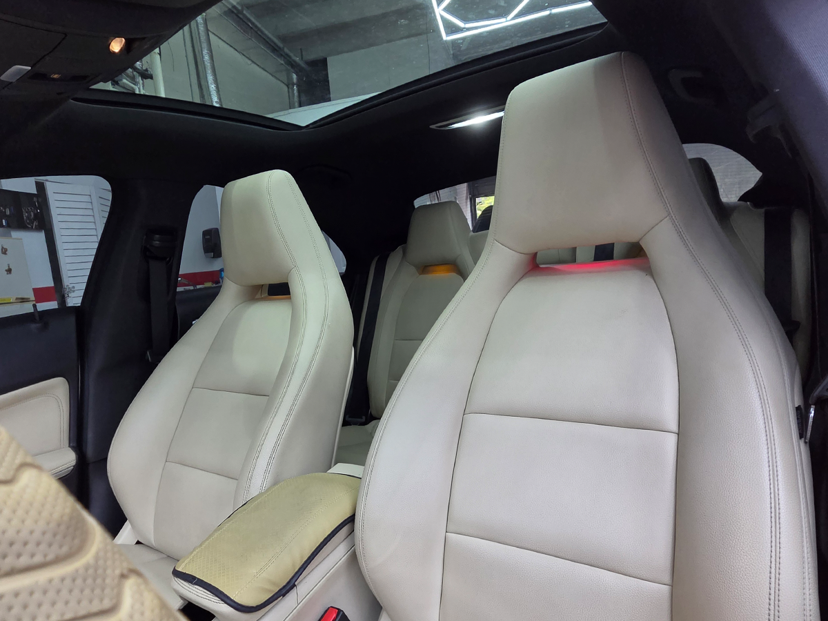 Mercedes-Benz CLA 250 Coupe